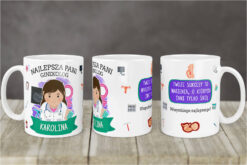 Personalizowany kubek dla Pani doktor ginekolog z imieniem Karolina i grafiką lekarską