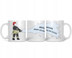 Kubek dla strażaka z nadrukiem strażaka gaszącego pożar i personalizowanym napisem