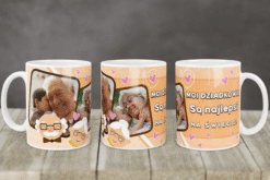 Kubek dla dziadków ze zdjęciami rodziny oraz napisem Mói Dziadkowie Są najlepsi na świecie na jasnoróżowym tle z serduszkami