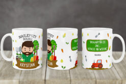 Kubek dla rolnika z napisem Najlepszy Rolnik Krystian i grafiką rolnika z warzywami